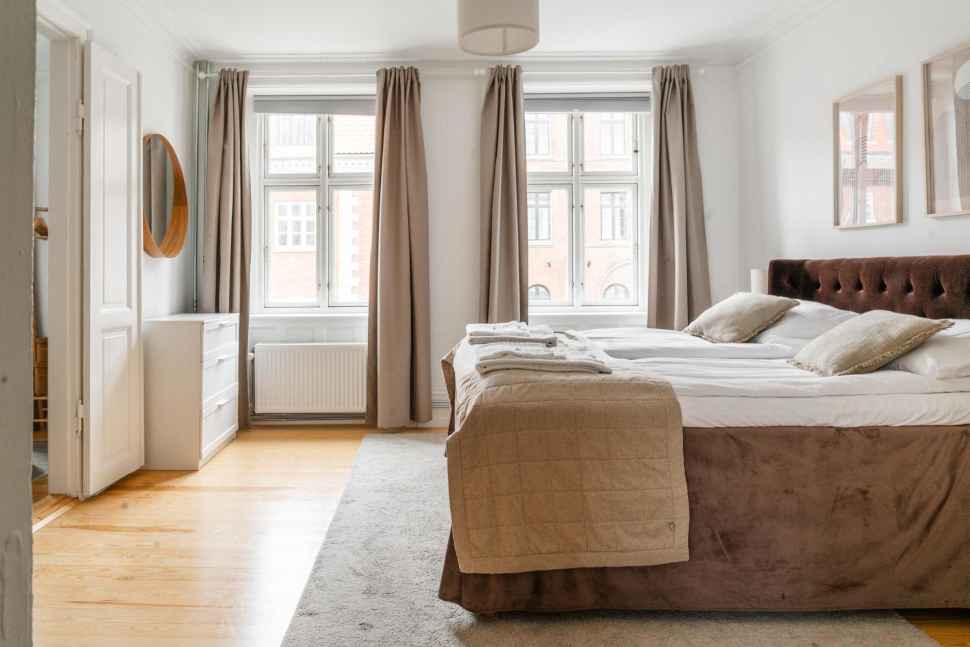 Nyhavn - Luxurious 3-4 Bedroom Copenhagen