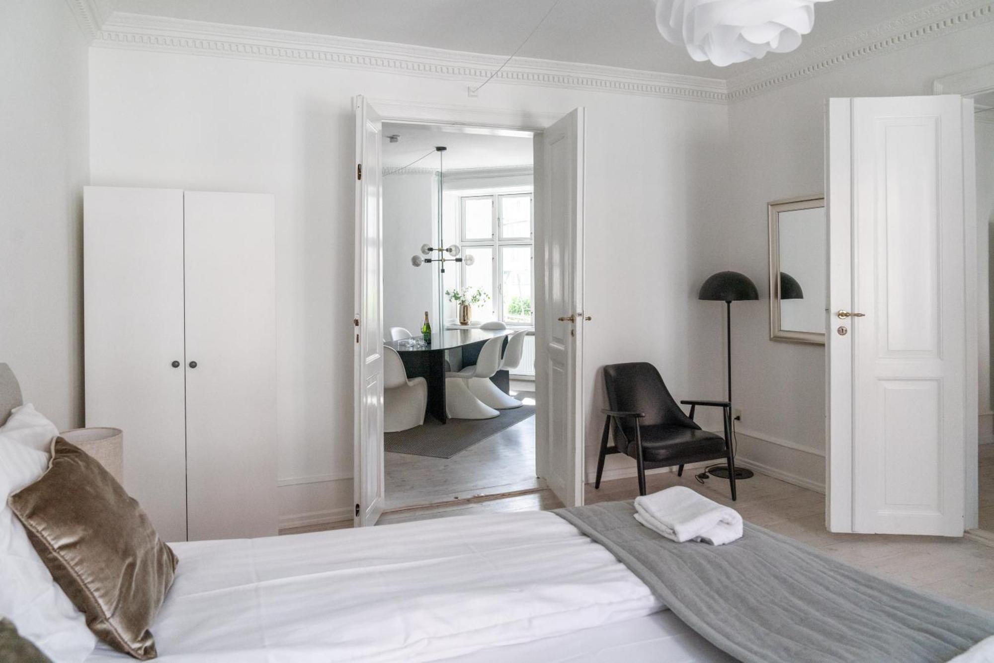 Nyhavn - Luxurious 3-4 Bedroom * Copenhagen