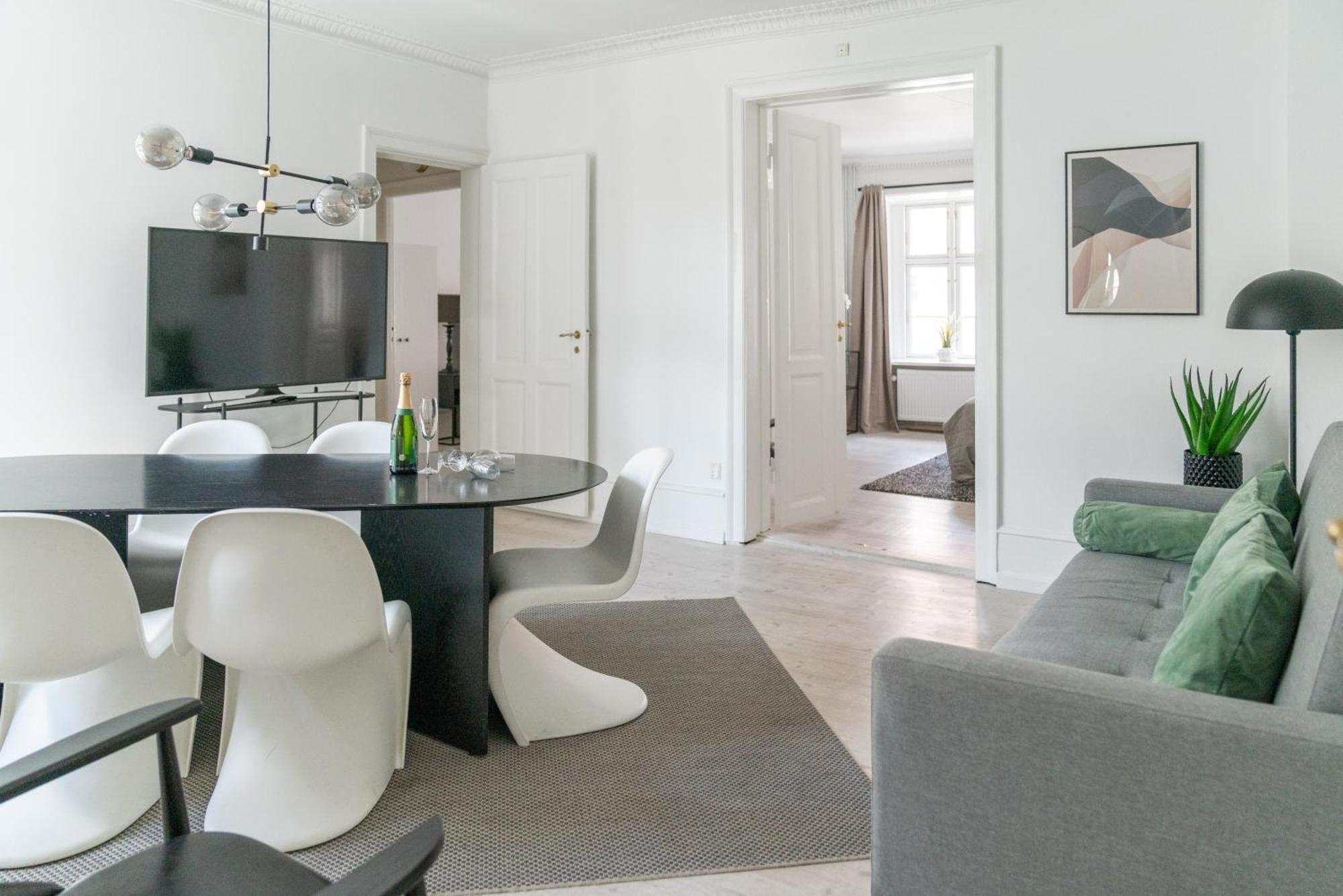 Apartment Nyhavn - Luxurious 3-4 Bedroom